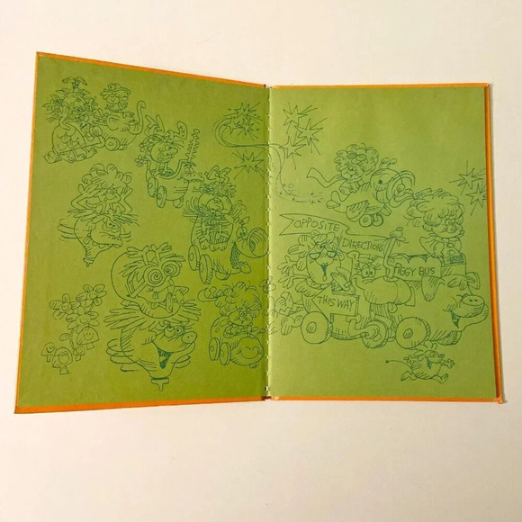 Vintage 1969 Upsy  Downsy Mother What Now And The Mixed Up Treasure Mattel Book - Picture 6 of 15